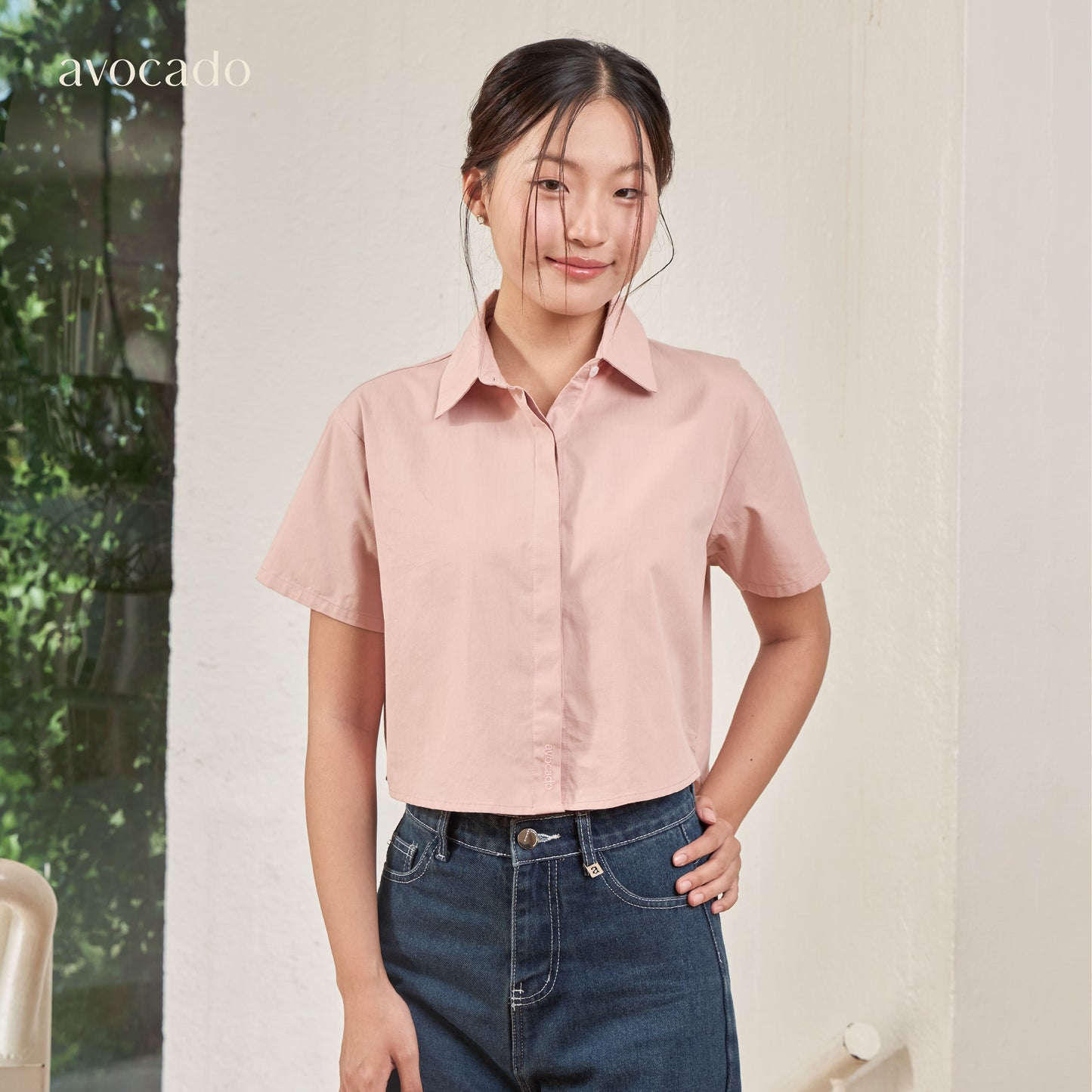 avocado - Profy Cropped Shirt เสื้อเชิ้ตครอปแขนสั้น ผ้าฝ้าย 100%