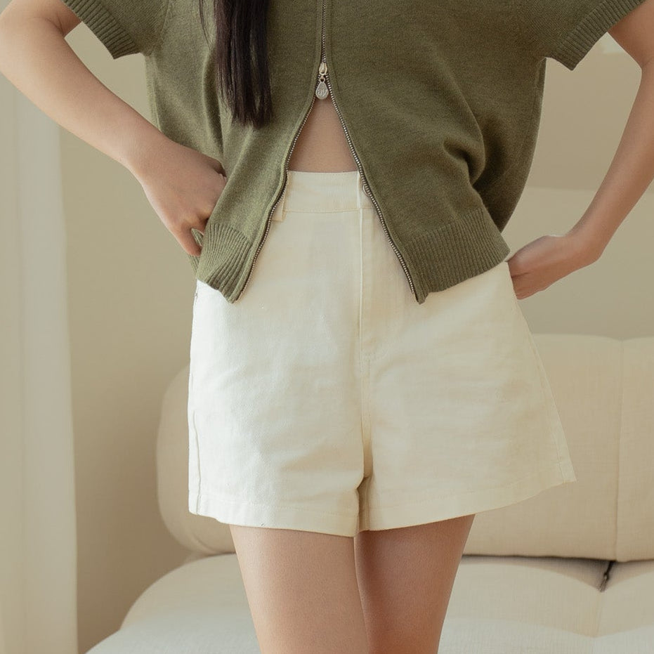 avocado - Momentum Jean Short กางเกงยีนส์ขาสั้น