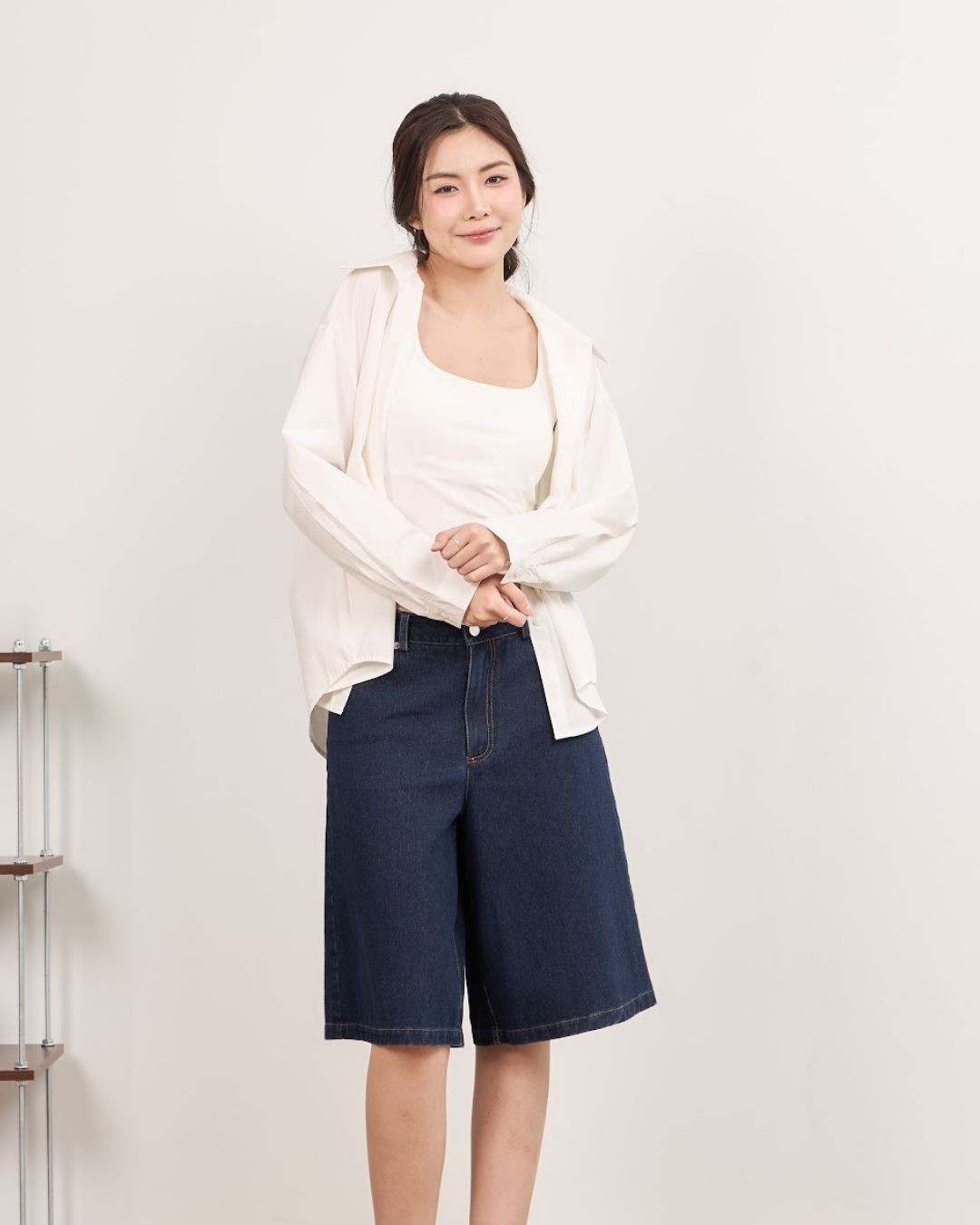 avocado - Layla pocket shirt เสื้อเชิ้ตทรง Oversize เนื้อผ้าโปร่งๆ บางเบา
