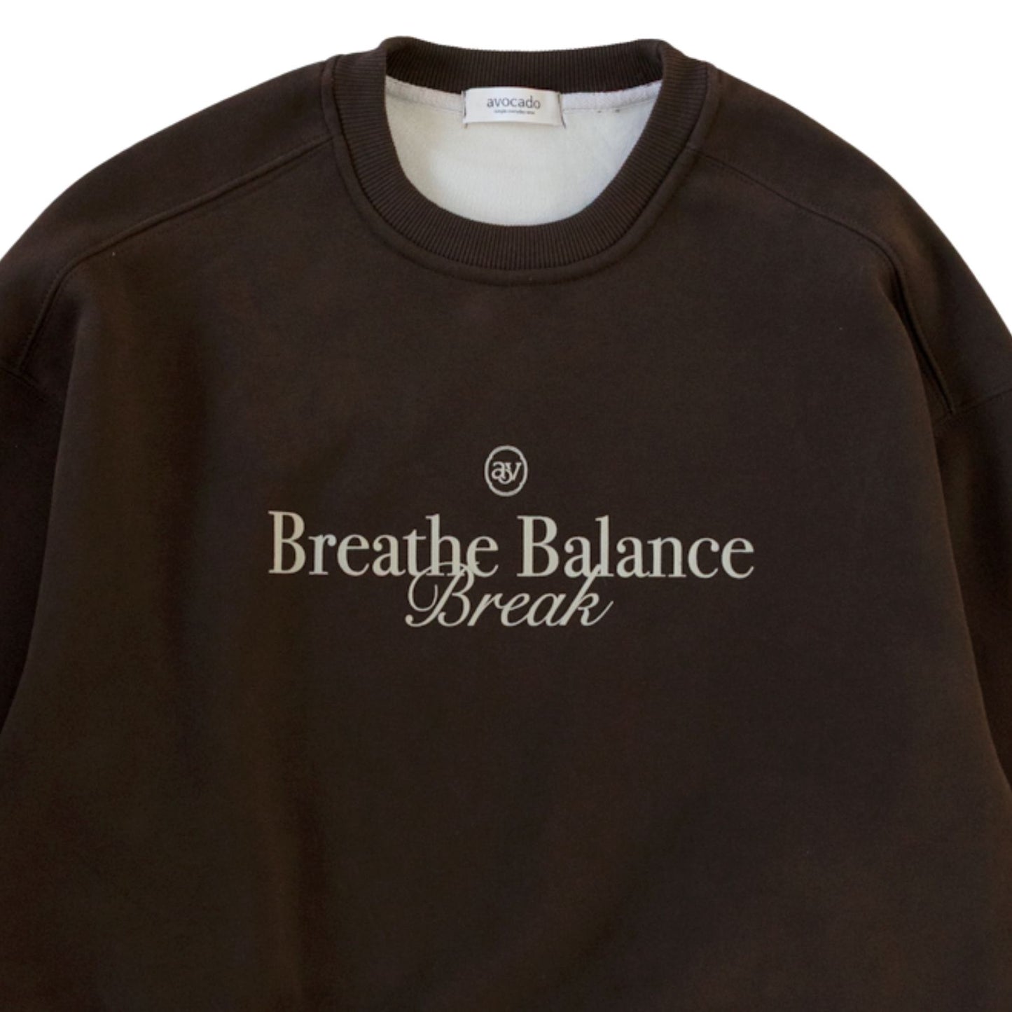 avocado -  Jupiter Sweater เสื้อสเวตเตอร์สกรีนลายผ้าหนานุ่มม