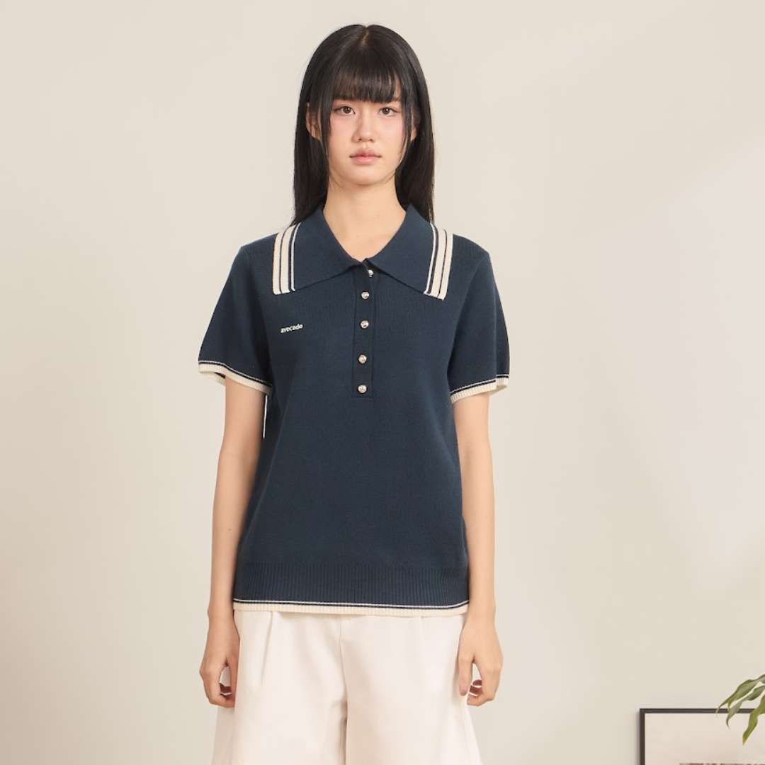 avocado - Sister Knit Polo เสื้อไหมพรมแขนสั้น เรียบง่ายแต่มีดีเทล ผ้านุ่ม