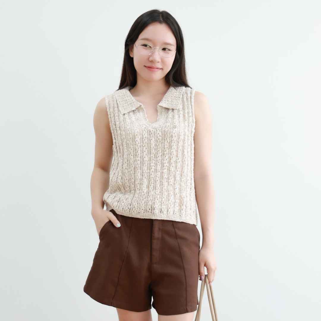 avocado - Haven Polo Tops เสื้อโปโลผ้าโครเชต์แขนกุด นุ่มฟู