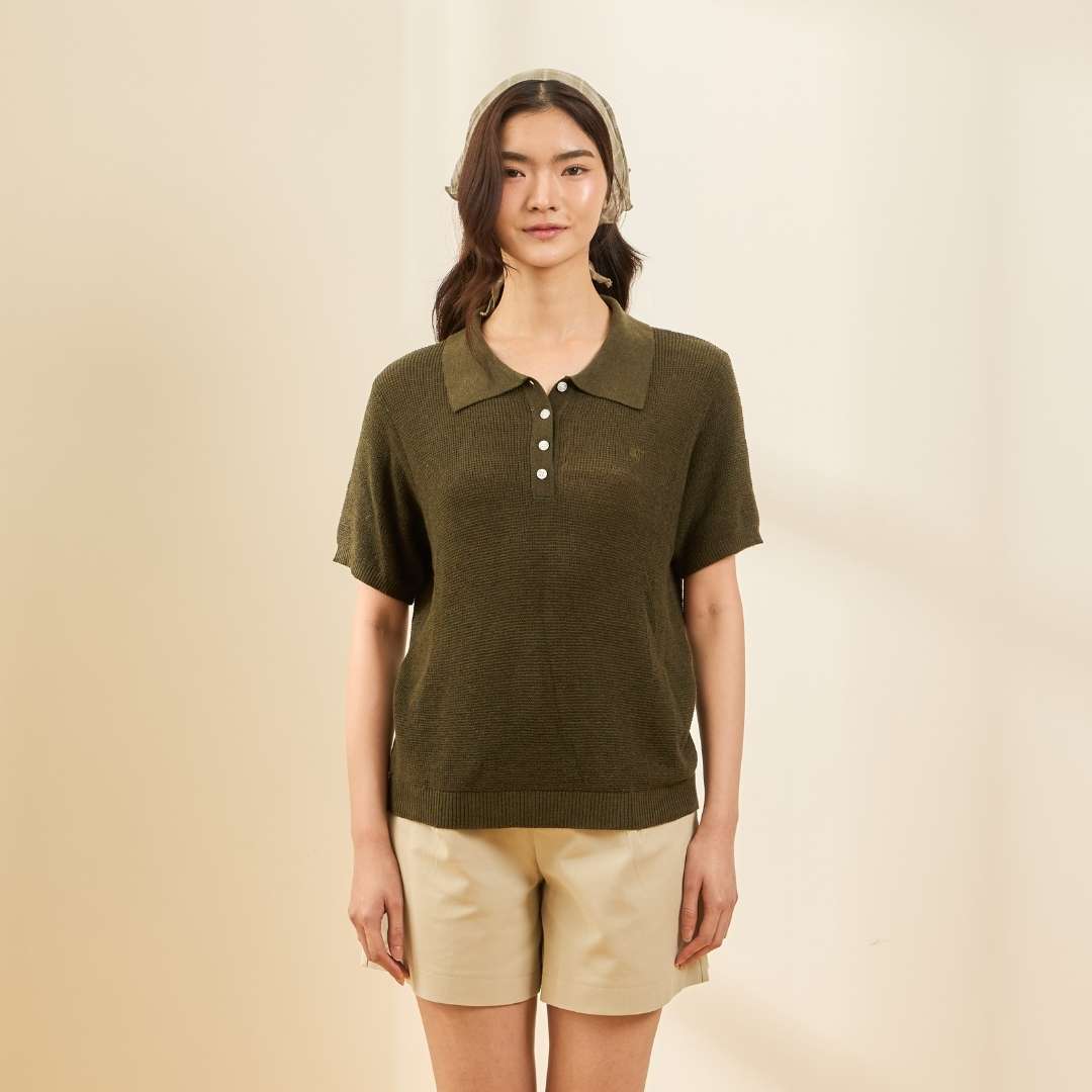 avocado - Corner Knit Polo เสื้อโปโลไหมพรม เนื้อผ้านุ่ม โปร่ง เหมาะกับ Summer