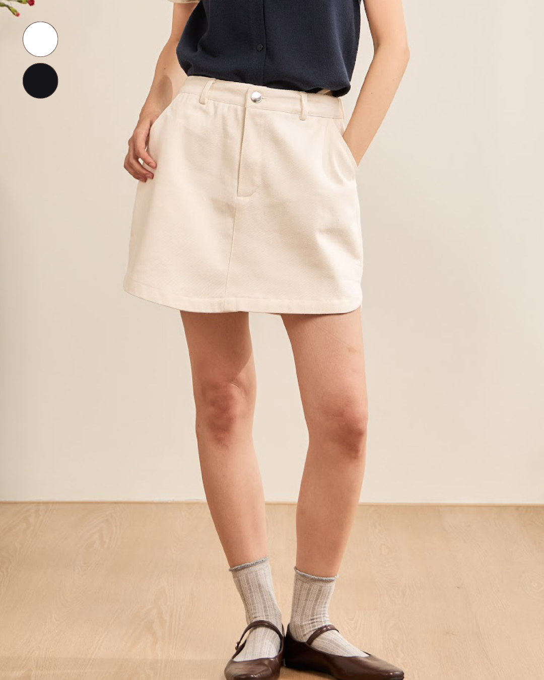 avocado - Ringro Skirt กระโปรงยีนส์สั้น ชายกระโปรงโค้ง มีดีเทล แมตช์ง่าย