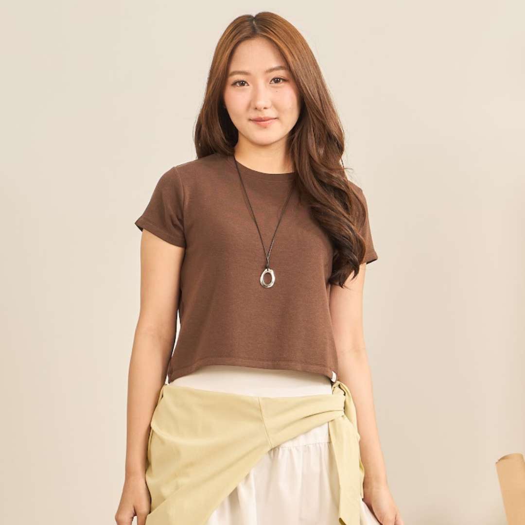 avocado - Lumio Tee เสื้อยืดเนื้อผ้าธรรมชาติ ทรงพอดีตัว เนื้อผ้านุ่ม เด้ง
