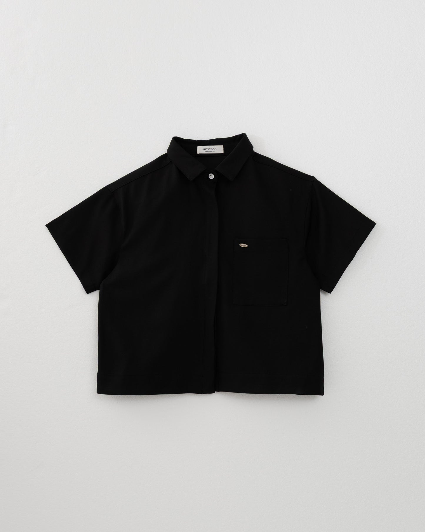 avocado - Berlin Crop Shirt เสื้อเชิ้ตครอป