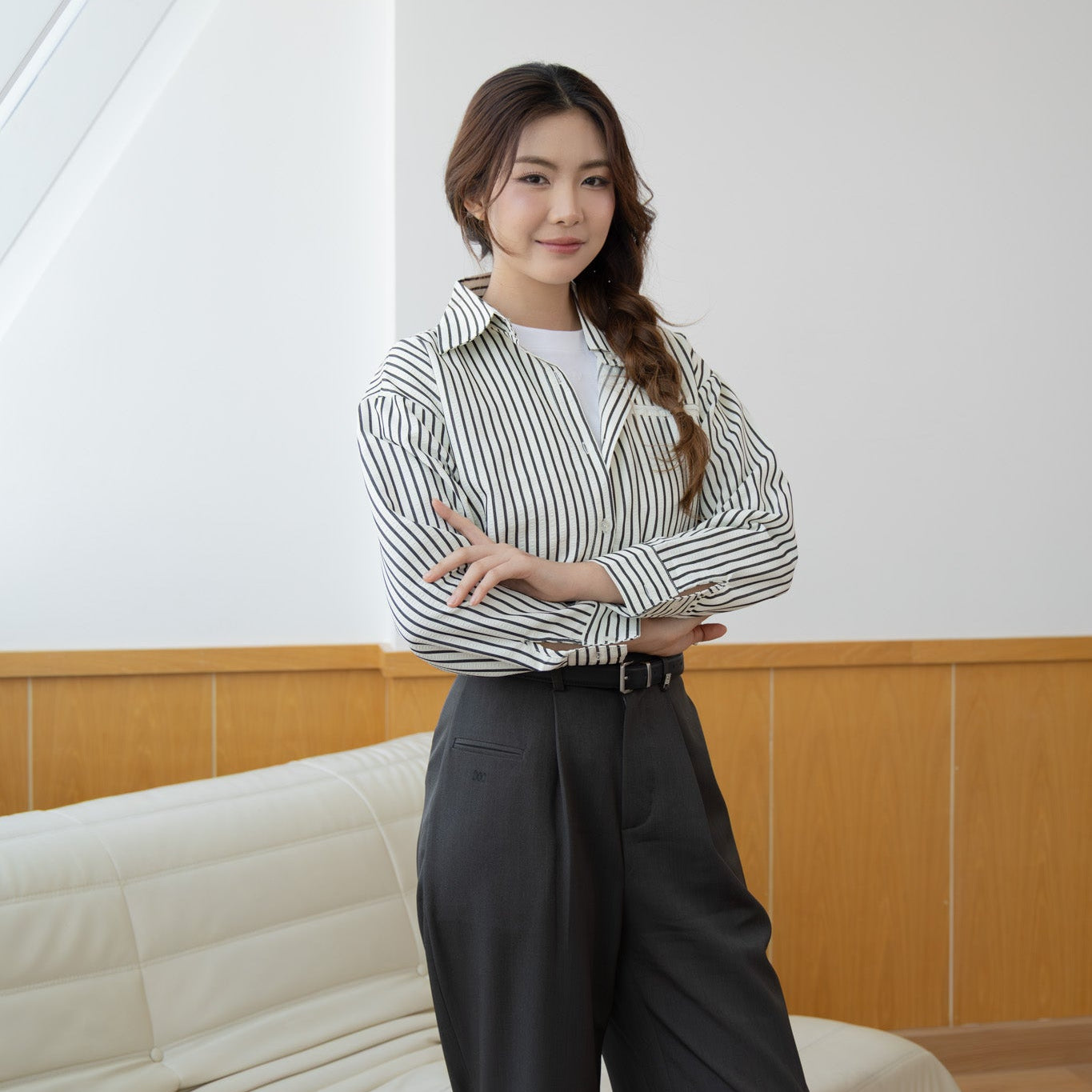 avocado - Rico Line Shirt เสื้อเชิ้ตลายทางดีเทลเนื้อผ้าอัดยับ
