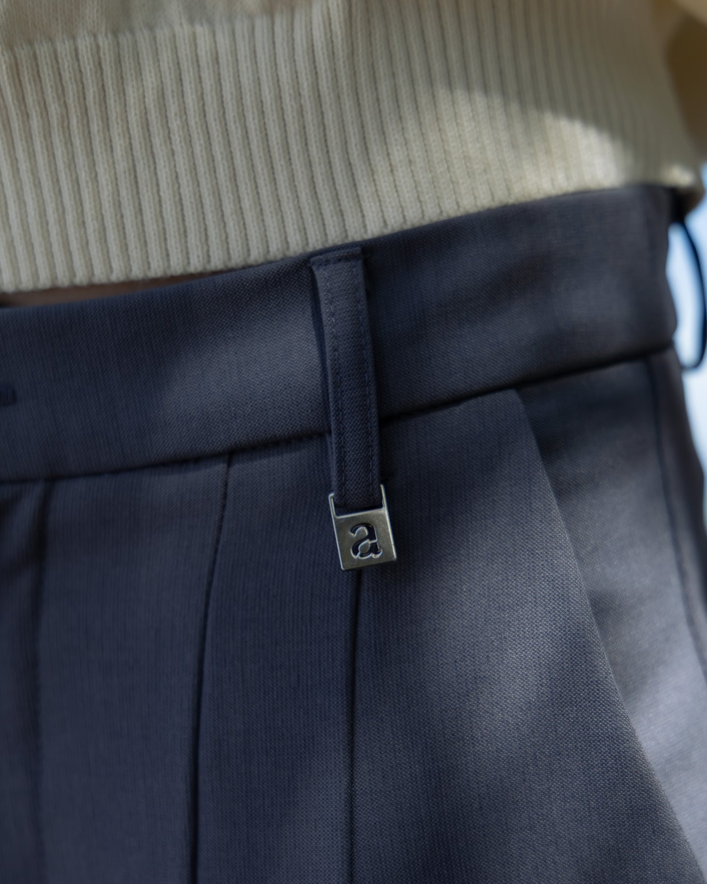 avocado - Royal Trouser กางเกงเอวต่ำทรงกระบอกใหญ่