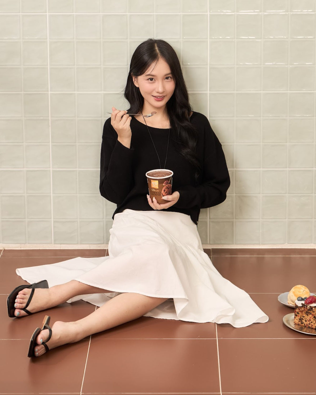 avocado - Jammy Tops เสื้อแขนยาวคอปาดทรงครอป บางเบา ใส่สบาย มี 8 สี