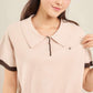 avocado - Twinny Knit Polo เสื้อโปโลทรงครอป เนื้อผ้าไหมพรม ดีเทลขอบทูโทน