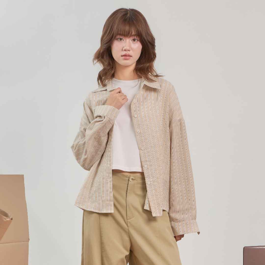 avocado - Cubi Line Shirt เสื้อเชิ้ตลายทางทรง Oversize เนื้อผ้าบางเบา