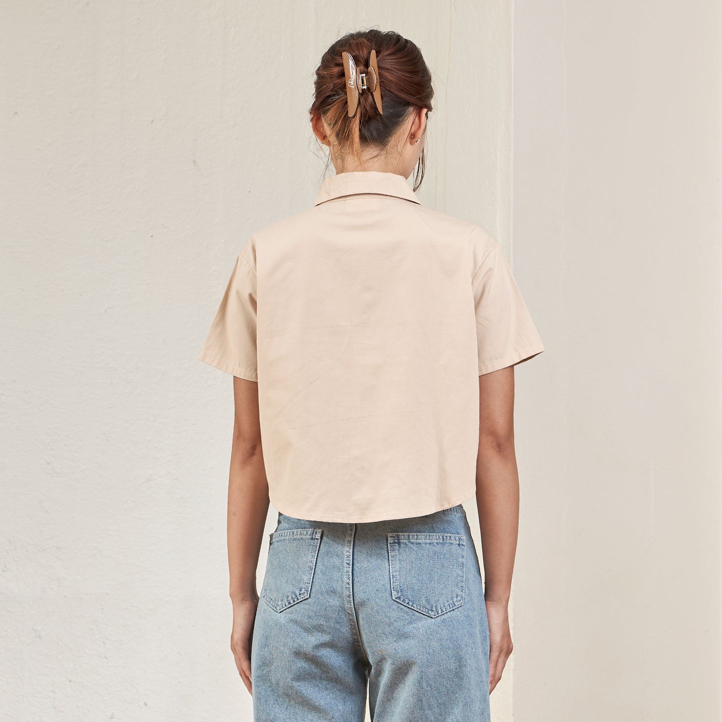 avocado - Profy Cropped Shirt เสื้อเชิ้ตครอปแขนสั้น ผ้าฝ้าย 100%