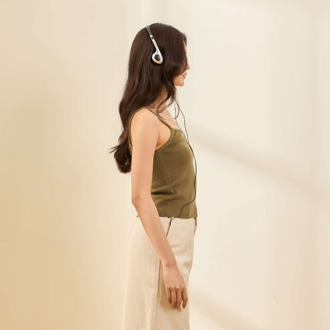 avocado - Matte Singlet เสื้อกล้ามไหมพรม เนื้อผ้าหนานุ่ม