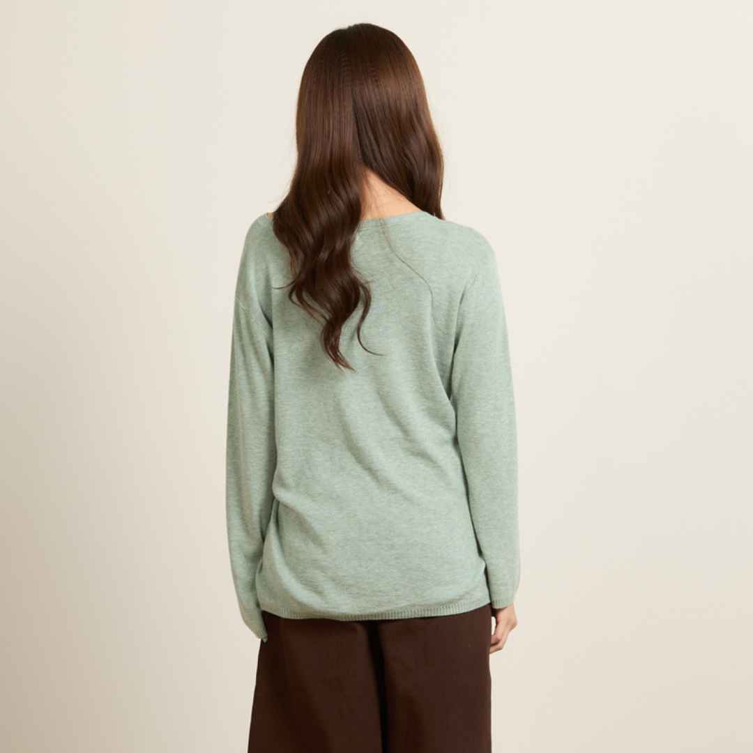 avocado - Loose-Lie Knit Tops เสื้อแขนยาวเนื้อผ้าเบา ๆ ใส่ง่าย แมตช์ได้หลายลุค