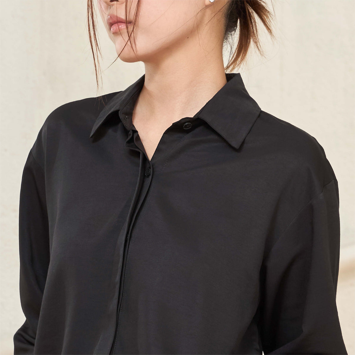 avocado - Tenderly Oversize Shirt เสื้อเชิ้ตแขนยาว เนื้อผ้าเบาสบาย แต่ไม่โปร่ง