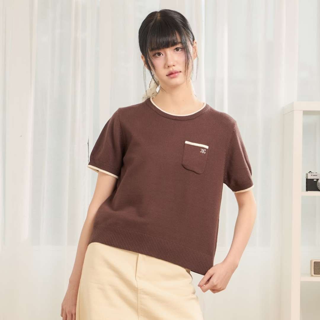avocado - Louvre Pocket Tee เสื้อยืดไหมพรมแขนสั้นมีกระเป๋า