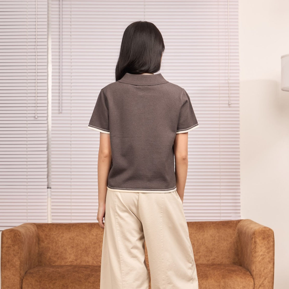avocado - Airy-ann Crop Polo เสื้อโปโลครอปทูโทน