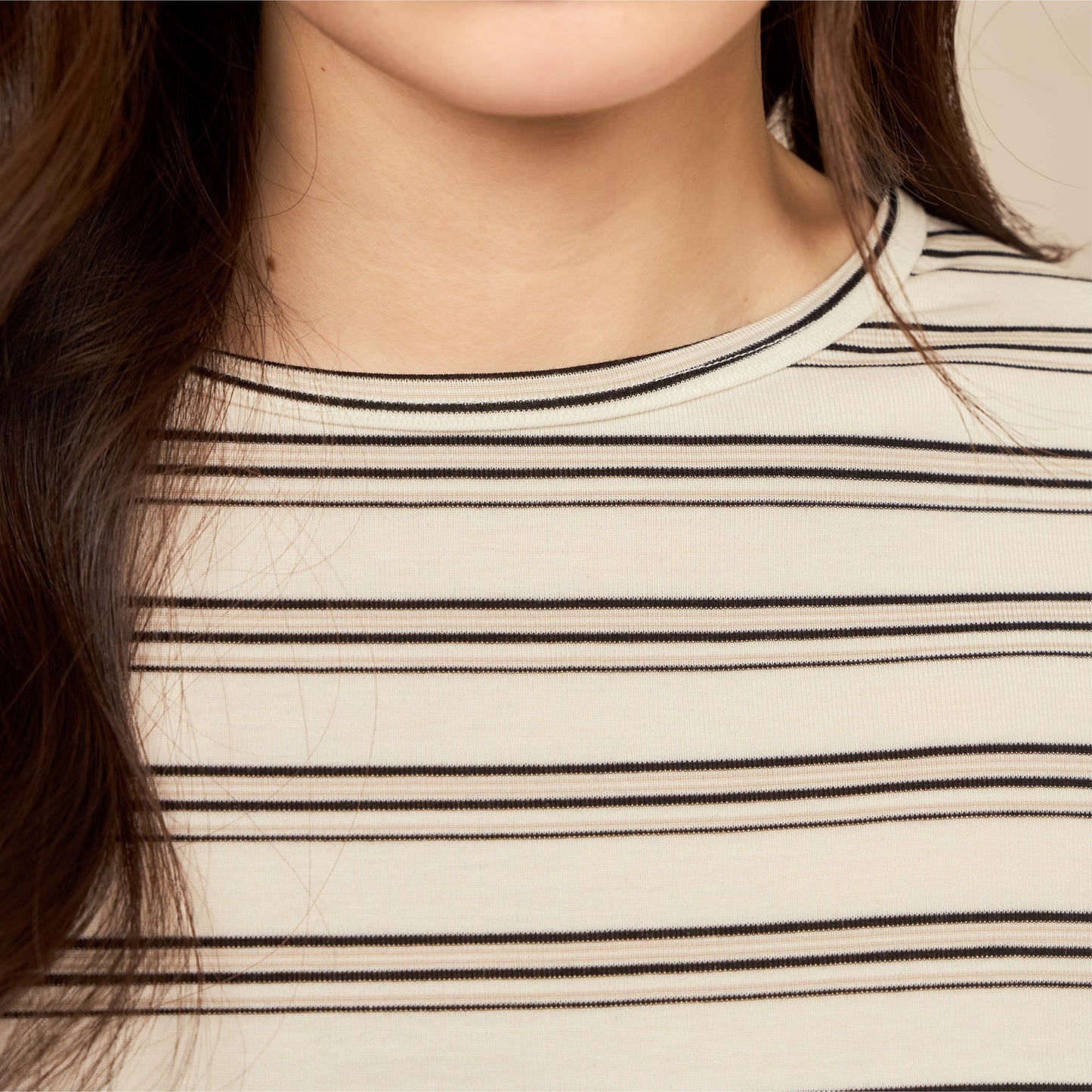 avocado - akita line tee เสื้อยืดลายทางผ้า Spandex นุ่มเด้ง ใส่สบาย I มีไซส์อก 40" และ 44"