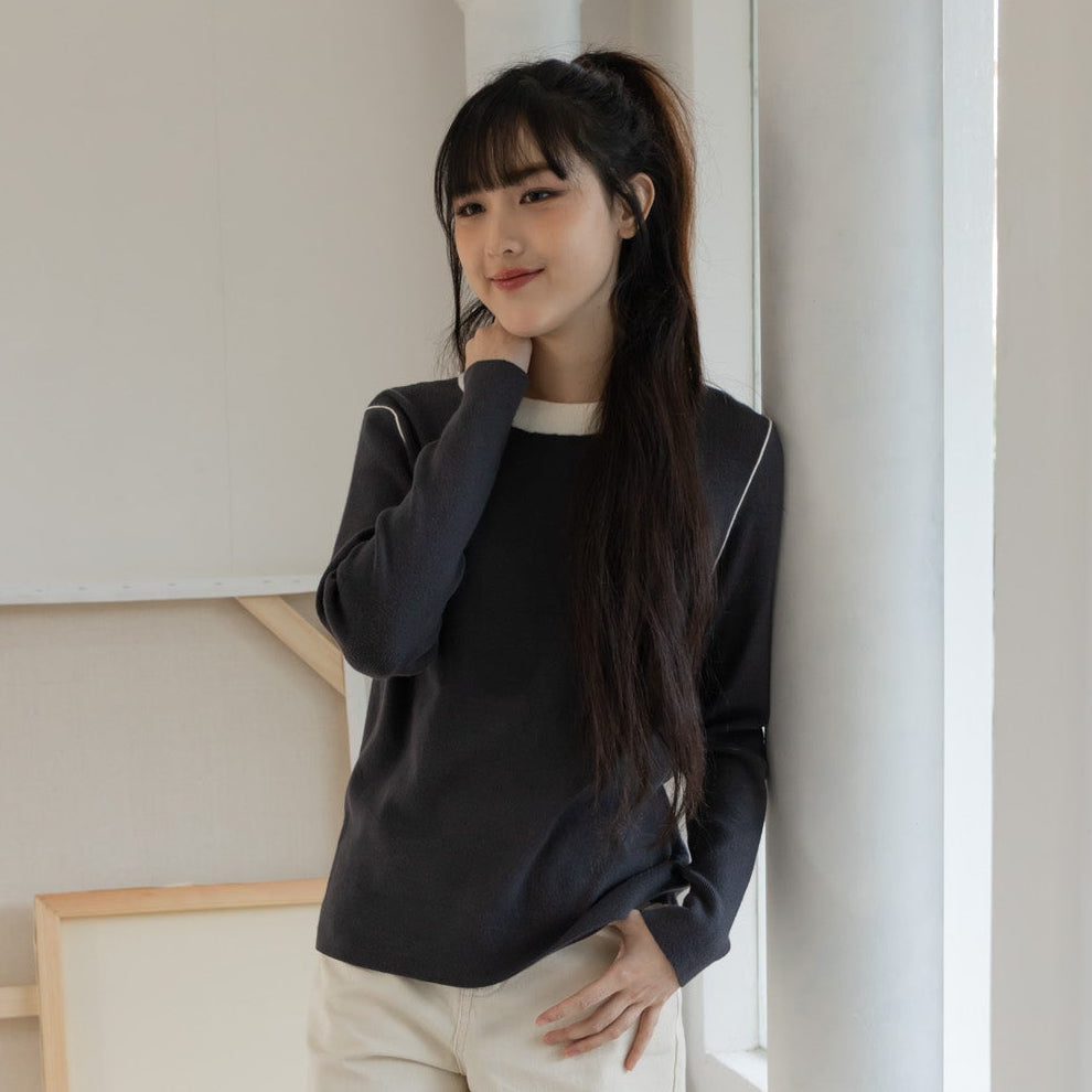 avocado - Pieta Knit Sweater เสื้อสเวตเตอร์ไหมพรมคอปีน