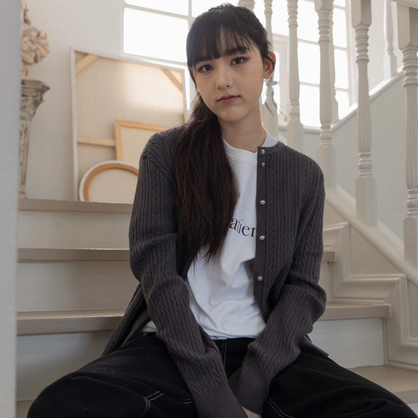 avocado - Elio Knit Cardigan เสื้อคาร์ดิแกนไหมพรม แต่งดีเทลกระดุมเหล็ก