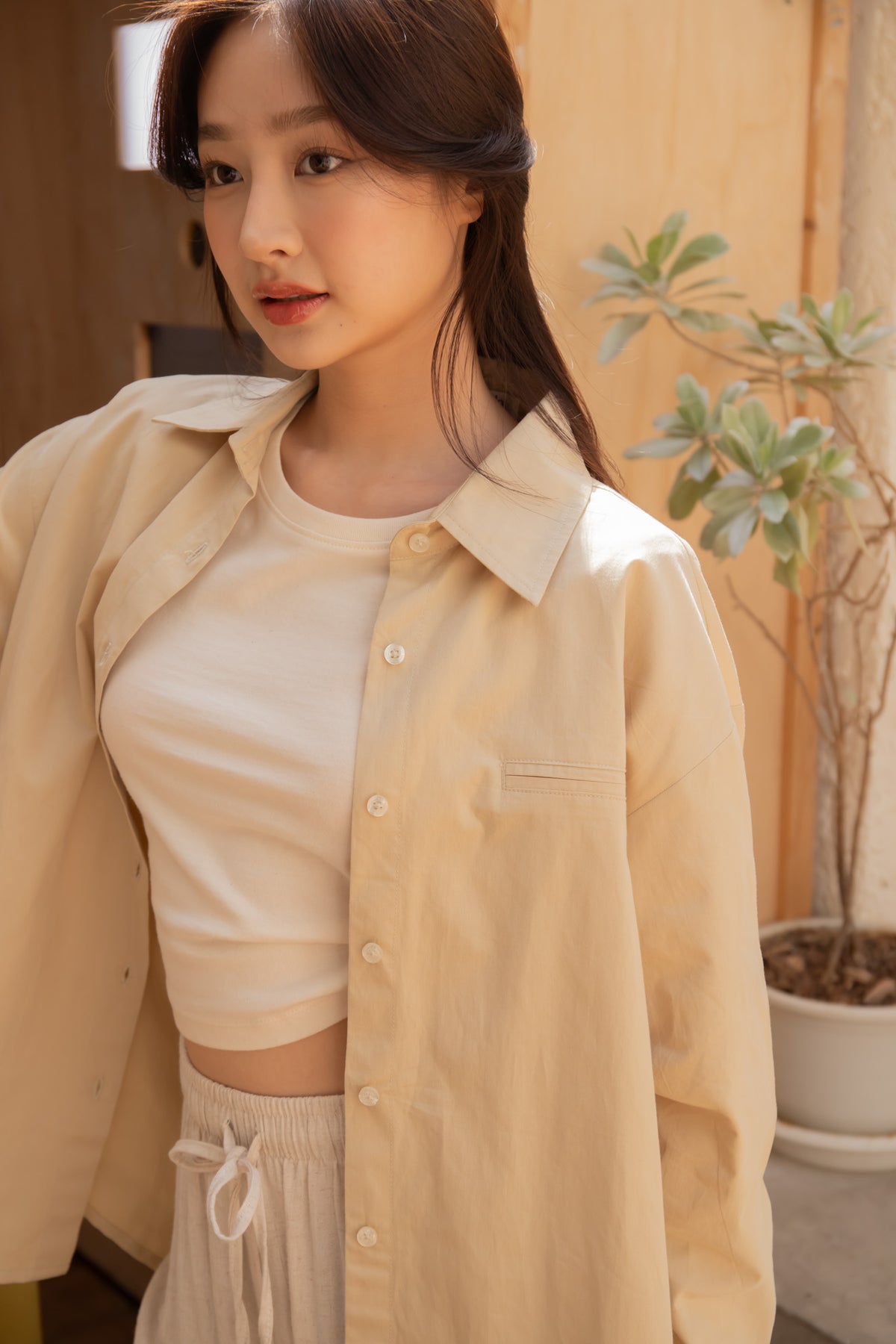 avocado - Margarine Cream Shirt  เสื้อเชิ้ตแขนยาวผ้า cotton100%