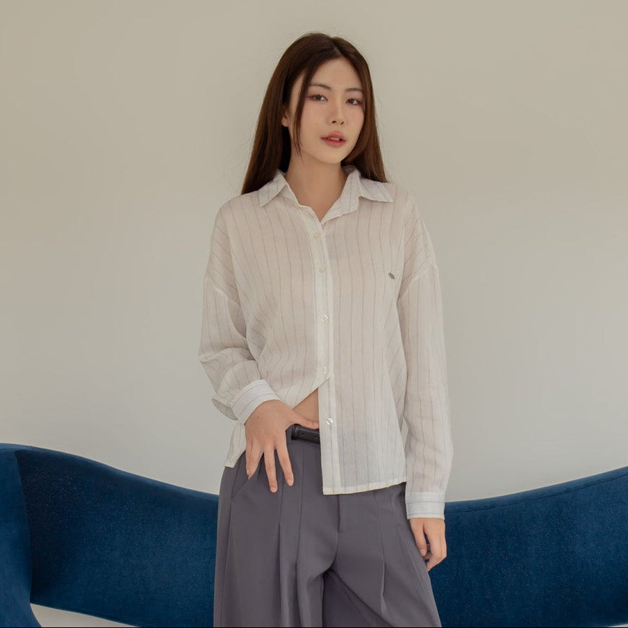 avocado - Parlin Line Shirt เสื้อเชิ้ตลายทางผ้าคอตตอนผสมโพลีเอสเตอร์