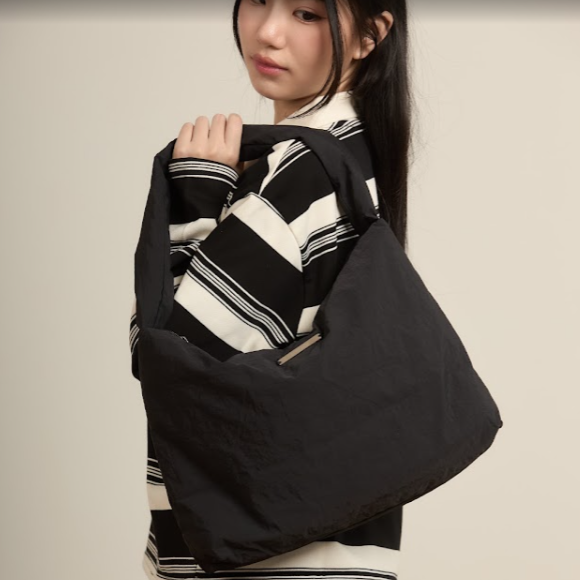 avocado - Campian Wool Bag กระเป๋าผ้า nylon