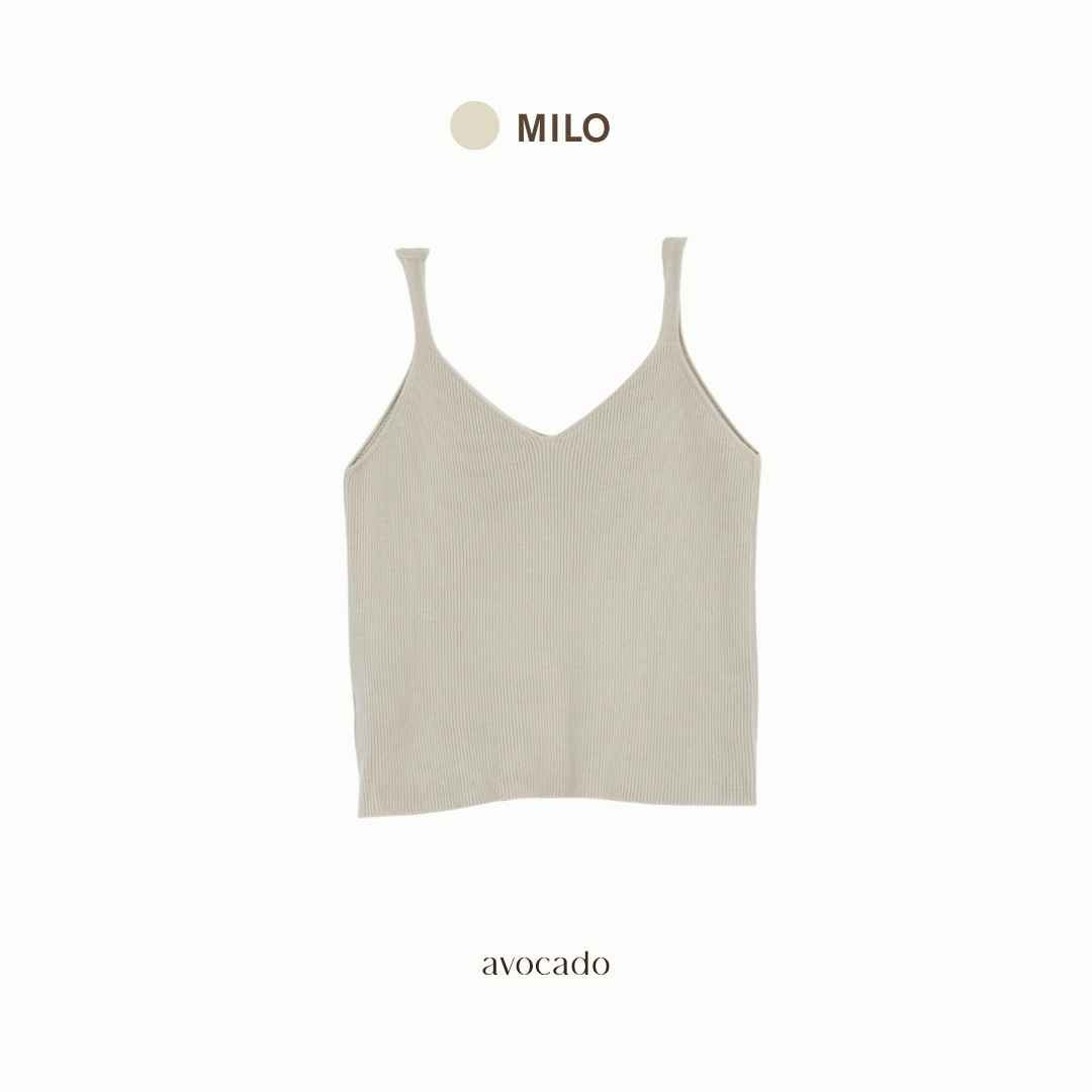 avocado - Bonbon soft camisole เสื้อกล้ามผ้าไหมพรม ทรงคอวี